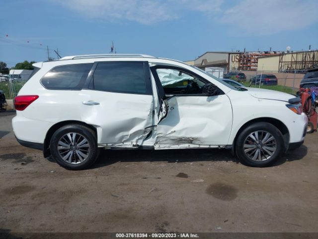 5N1DR2MN9HC675523 Nissan Pathfinder S