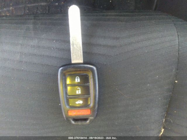 1HGCR2F30EA253158 Honda Accord Sedan Lx