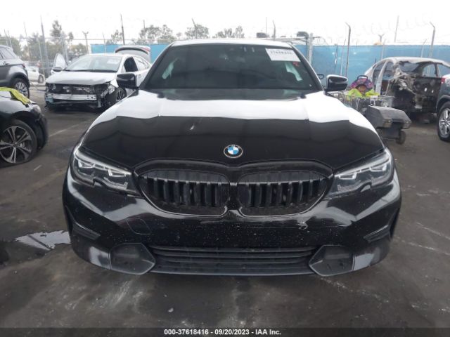 WBA5R1C53KAJ99158 BMW 330I