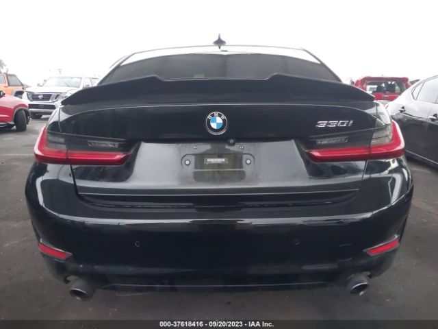 WBA5R1C53KAJ99158 BMW 330I