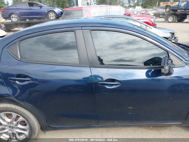 Scion IA 2016 3MYDLBZV3GY121528 Image 13