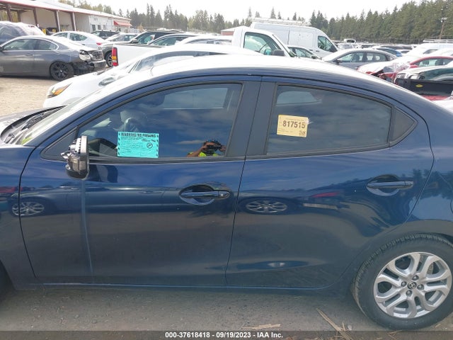 Scion IA 2016 3MYDLBZV3GY121528 Image 14