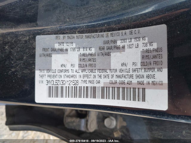 3MYDLBZV3GY121528 Scion IA
