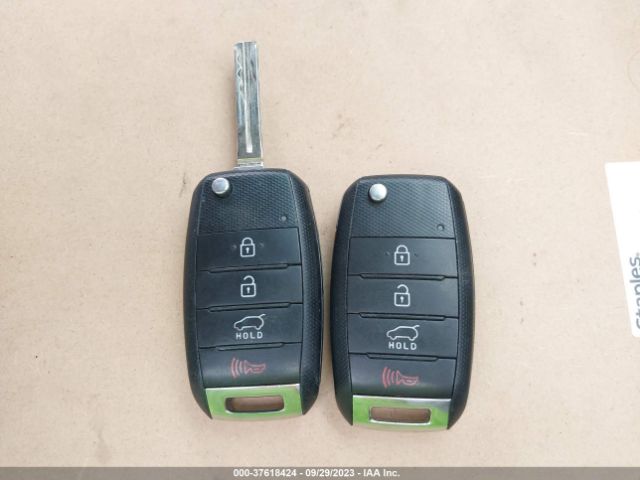 KNDJN2A23F7121851 KIA Soul Base