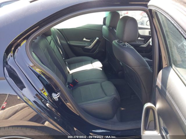 WDD3G4EB7LW039282 Mercedes-Benz A-class A 220