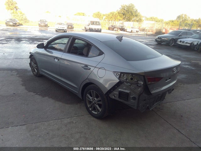 2017 HYUNDAI ELANTRA SE VIN: 5NPD84LF5HH061537