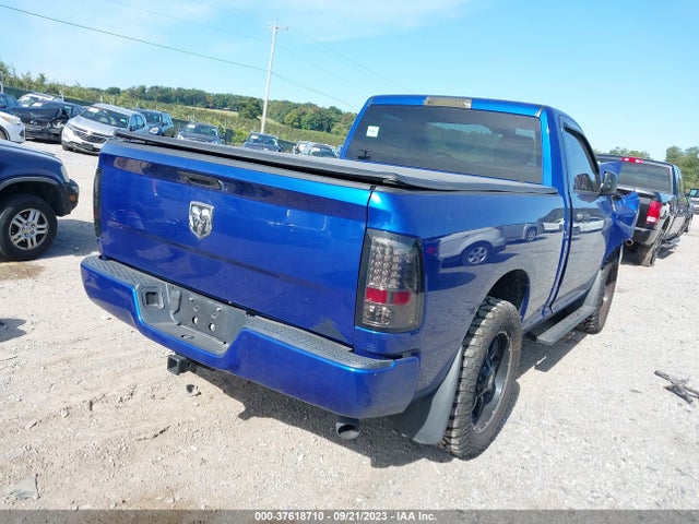 3C6JR6AG3KG526721 RAM 1500 Classic Express
