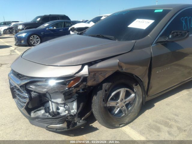 1G1ZD5ST3NF177154 Chevrolet Malibu Fwd Lt