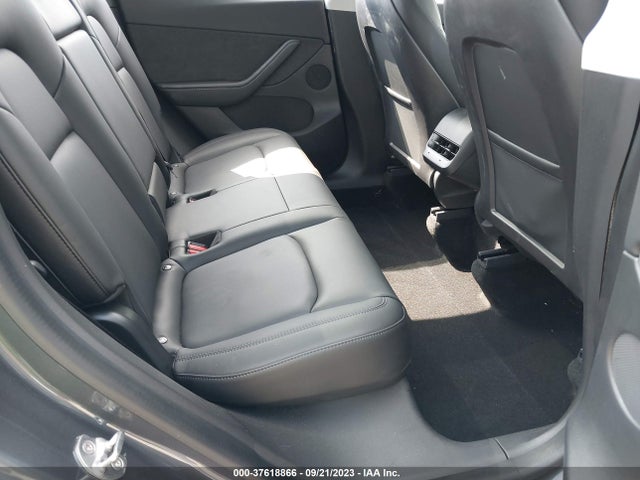 Tesla Model Y Long Range 2021 5YJYGDEE6MF091146 Image 16