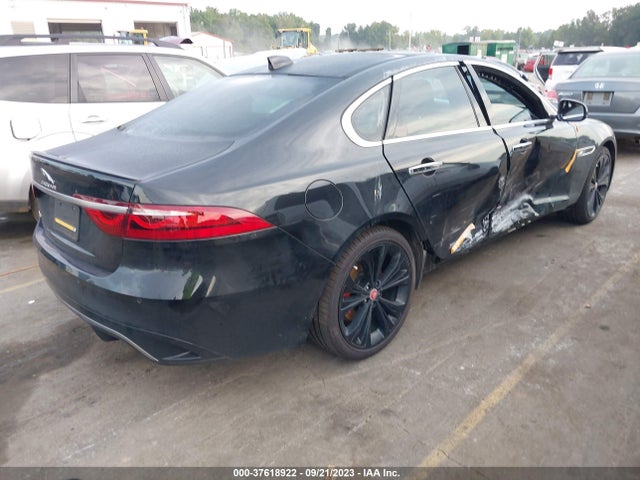 2022 JAGUAR XF SAJBG4FX4NCY90946 Photo 3