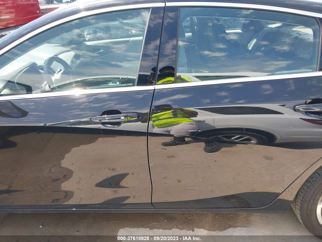 Chevrolet MALIBU LT 2023 1G1ZD5ST9PF189473 Image 14