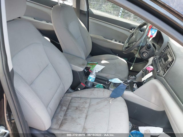 2018 HYUNDAI ELANTRA SE VIN: KMHD74LF0JU586158
