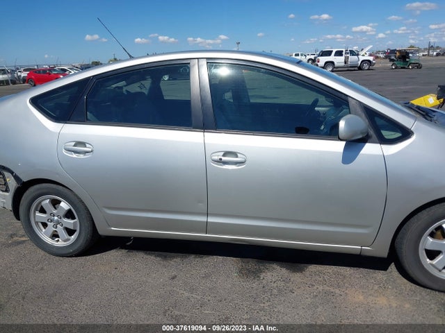 2005 TOYOTA PRIUS VIN: JTDKB20U453122688