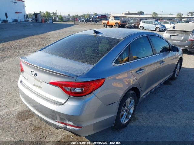 Hyundai SONATA SE 2017 5NPE24AF8HH452156 Image 12