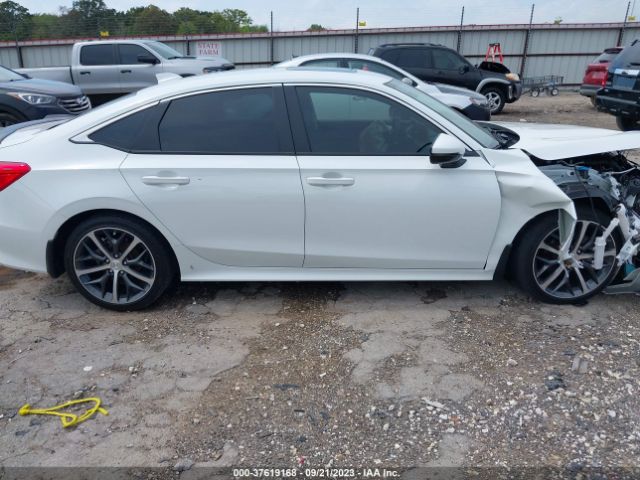 2HGFE1F95NH325240 Honda Civic Sedan Touring