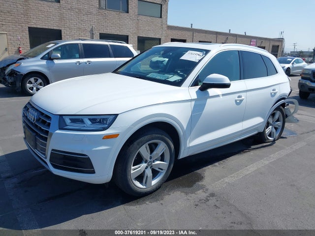 Audi Q5 Premium Plus 2018 WA1BNAFY5J2077508 Image 2