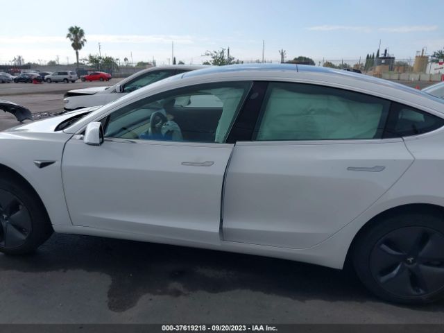 5YJ3E1EA0KF482480 Tesla Model 3 Range