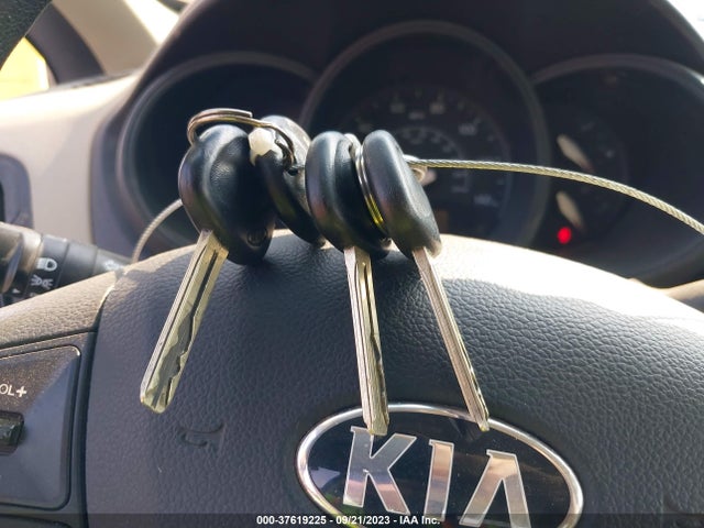 KIA RIO LX 2015 KNADM4A34F6502194 Image 11