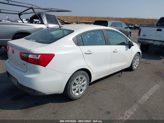 KIA RIO LX 2015 KNADM4A34F6502194 Image 4