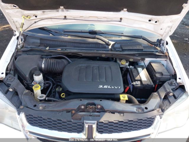 2C4RDGBG8FR670876 Dodge Grand Caravan American Value Pkg
