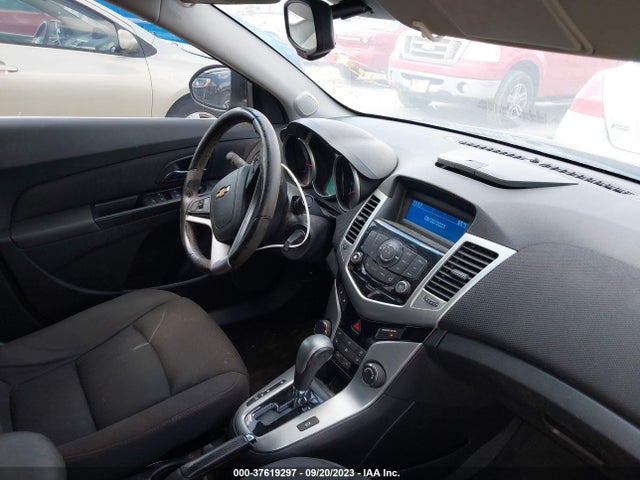 Chevrolet Cruze 1lt 2014 1G1PC5SB0E7388064 Image 5
