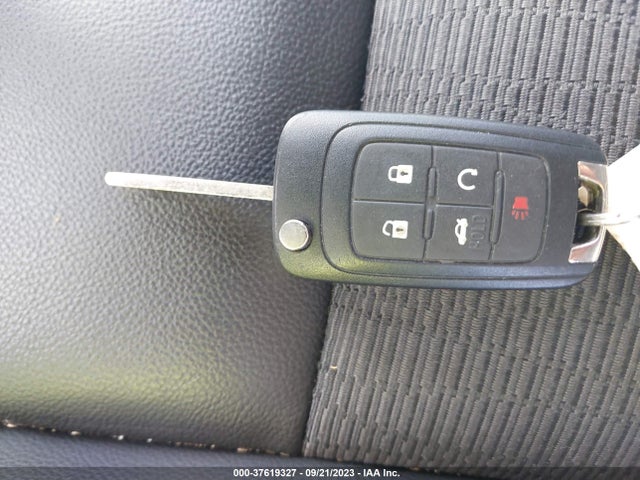 Chevrolet IMPALA LT 2018 2G1105S38J9109461 Image 11