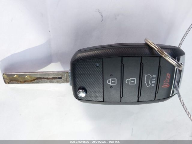 KNDJP3A51J7594358 KIA SOUL +