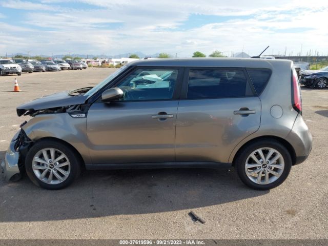 KNDJP3A51J7594358 KIA SOUL +