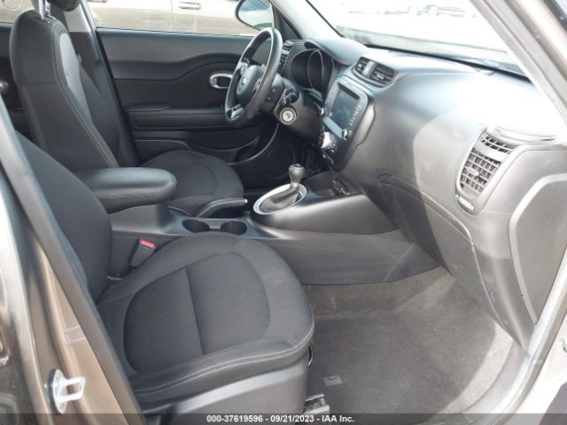KNDJP3A51J7594358 KIA SOUL +