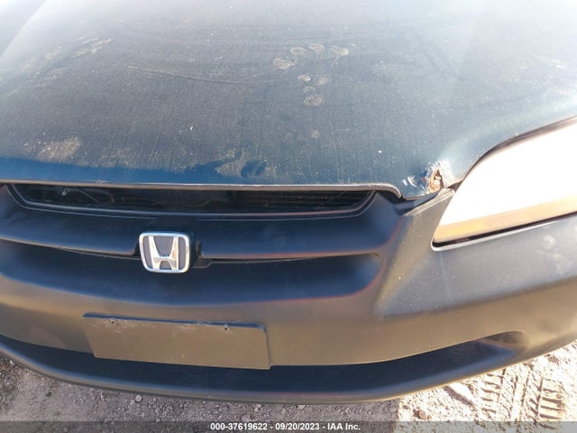2000 HONDA ACCORD SDN LX VIN: 1HGCG564XYA803745
