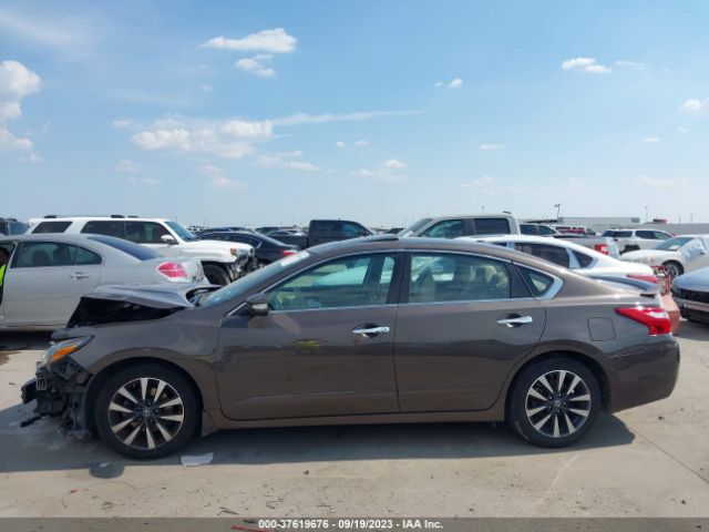 1N4AL3AP5HC173716 Nissan Altima 2.5 Sl