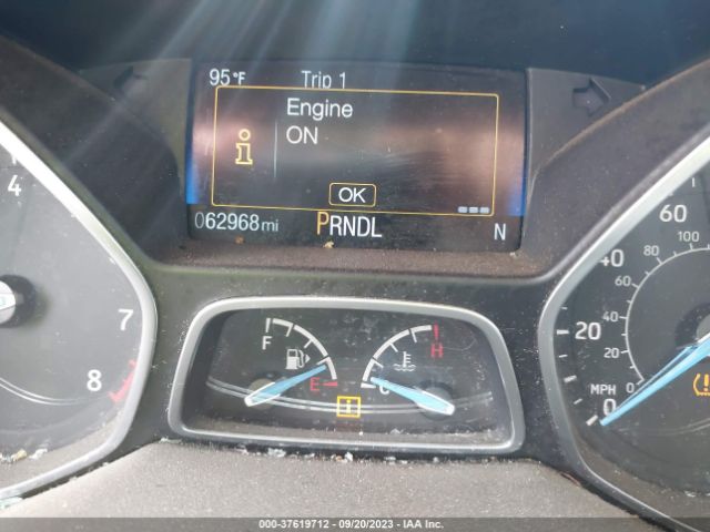 1FADP3F27FL291374 Ford FOCUS SE