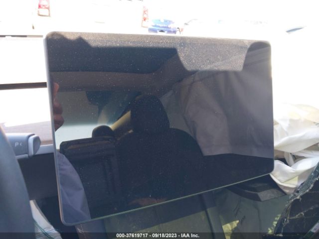 5YJ3E1EA1NF334214 Tesla MODEL 3