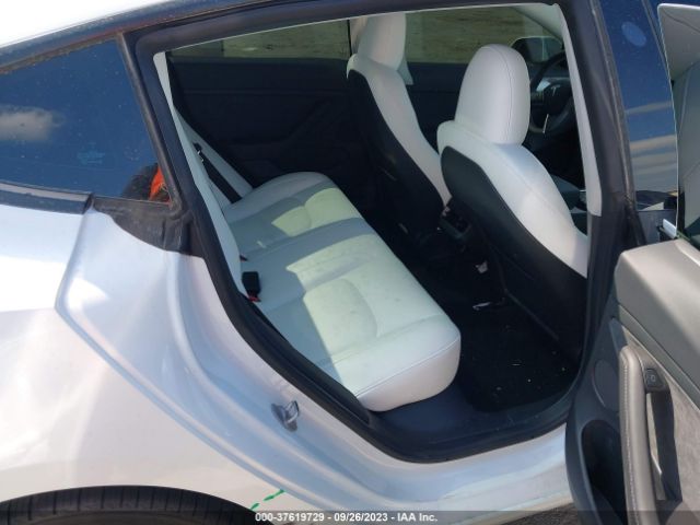 5YJ3E1EA5PF608811 Tesla MODEL 3