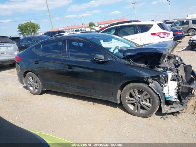 Hyundai Elantra Value Edition 2017 5NPD84LF4HH182978 Image 4