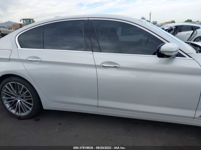 WBAJE5C34HG915720 BMW 5 Series 540i