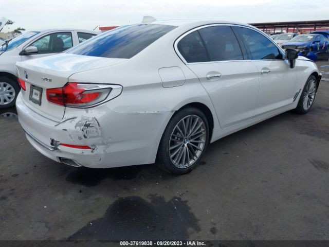 WBAJE5C34HG915720 BMW 5 Series 540i