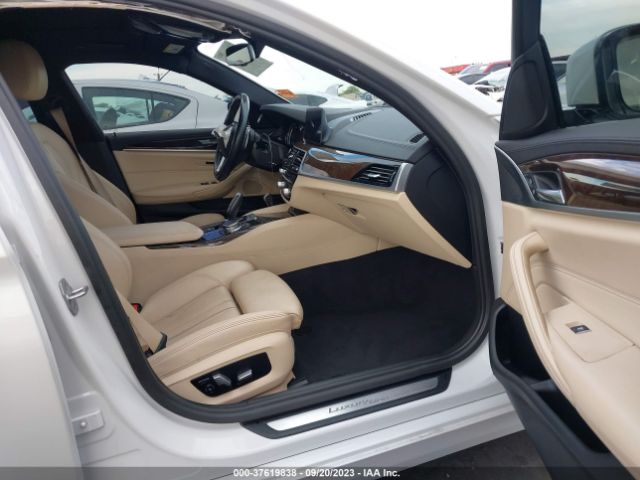 WBAJE5C34HG915720 BMW 5 Series 540i