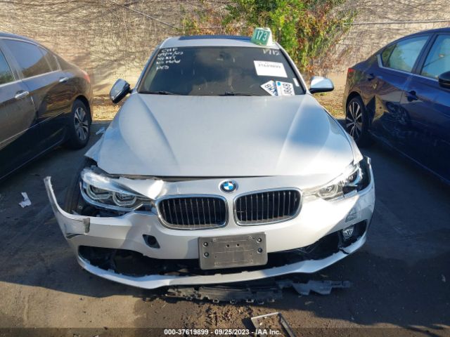 WBA8E1G53JNU91712 BMW 3 Series 320i