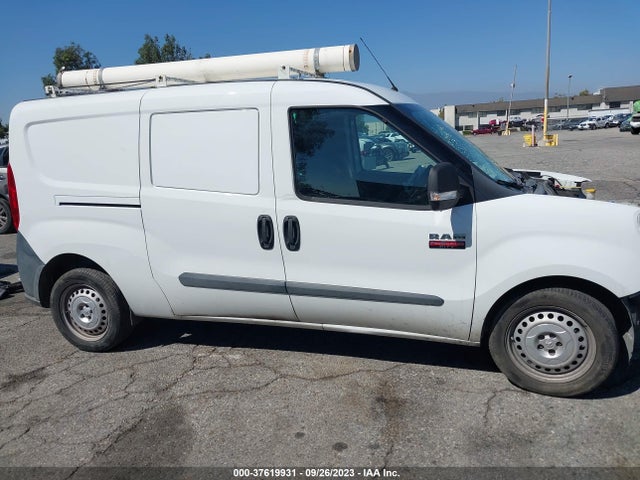 RAM Promaster City Cargo Van Tradesman 2016 ZFBERFAT0G6B77300 Image 14