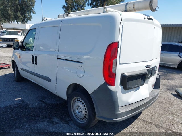 RAM Promaster City Cargo Van Tradesman 2016 ZFBERFAT0G6B77300 Image 3