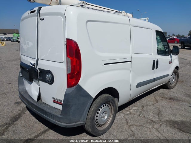 RAM Promaster City Cargo Van Tradesman 2016 ZFBERFAT0G6B77300 Image 4