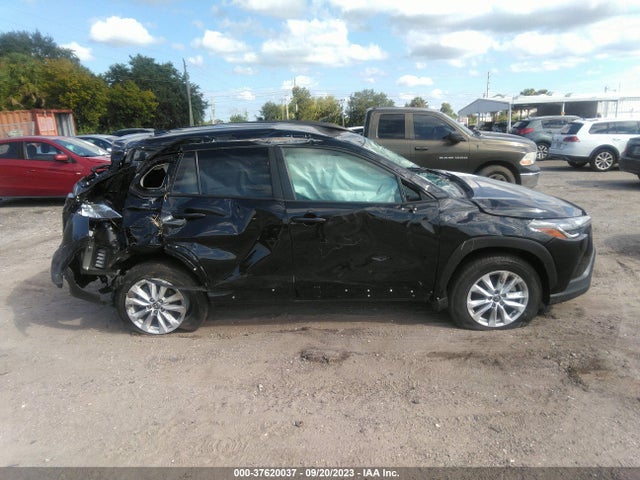 Toyota Corolla Cross Le 2022 7MUCAAAG6NV011395 Image 14