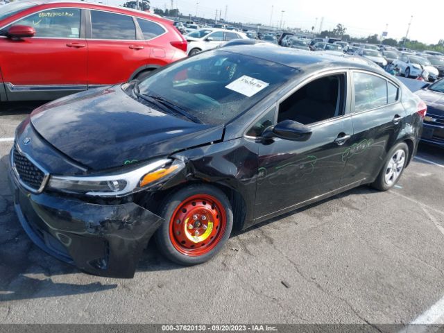 3KPFK4A7XHE140793 KIA FORTE LX