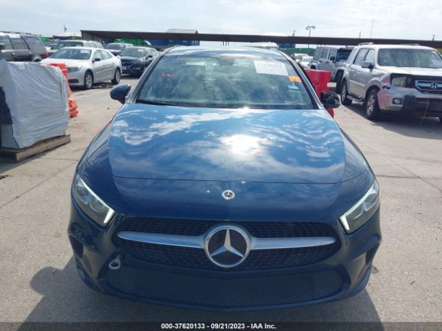 W1K3G4EB5MJ271569 Mercedes-Benz A-class A 220