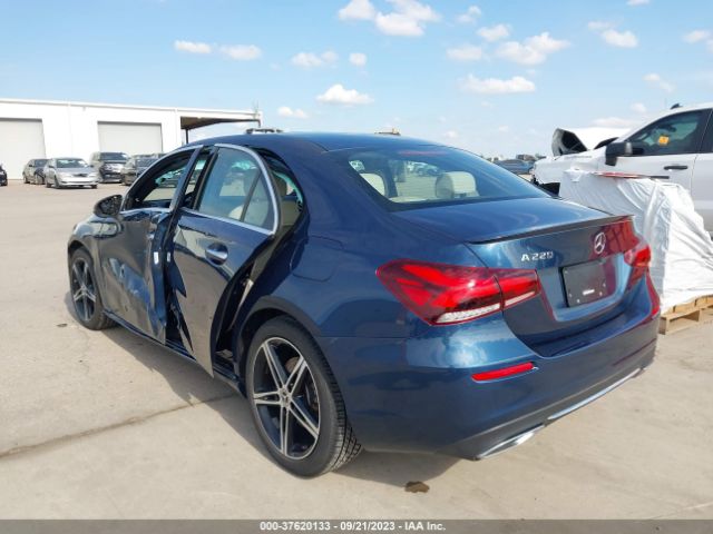 W1K3G4EB5MJ271569 Mercedes-Benz A-class A 220