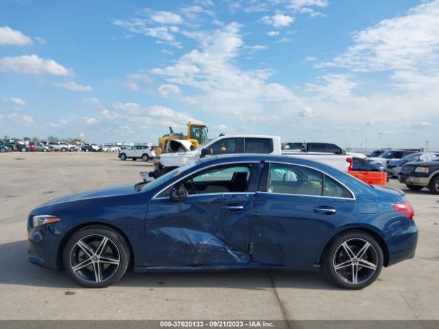 W1K3G4EB5MJ271569 Mercedes-Benz A-class A 220