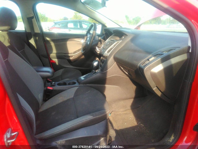2014 FORD FOCUS SE VIN: 1FADP3F2XEL318629
