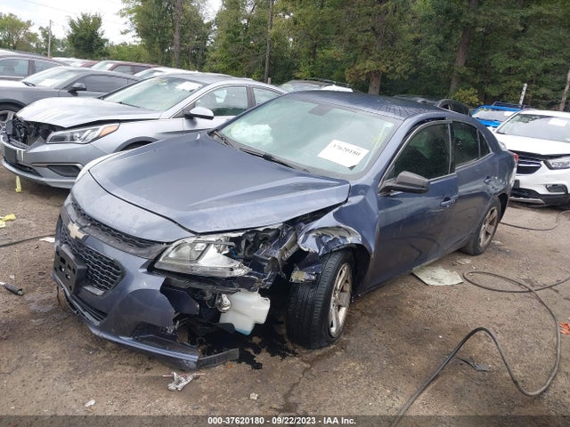 Chevrolet MALIBU LS 2015 1G11B5SL7FF183317 Image 2