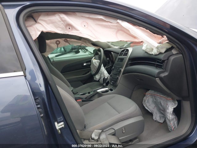 Chevrolet MALIBU LS 2015 1G11B5SL7FF183317 Image 5